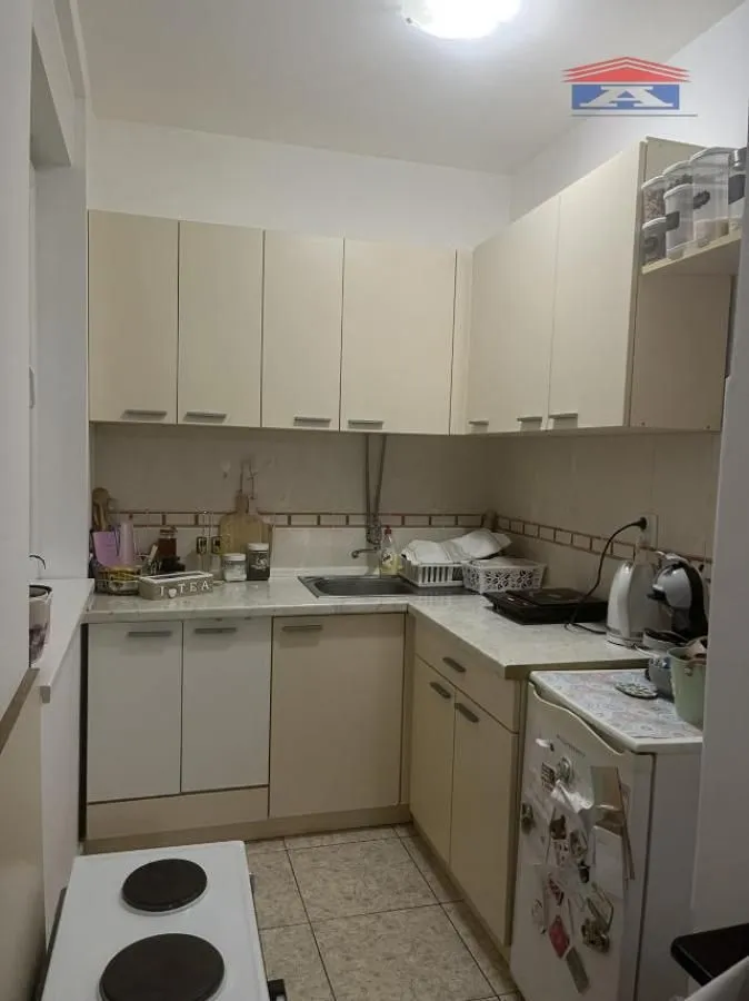 Izdavanje, garsonjera, 23m², Grbavica, Novi Sad Sve Podlokacije