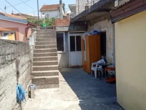 Sale, house, 80m², Stara Varoš, Podgorica - image 4