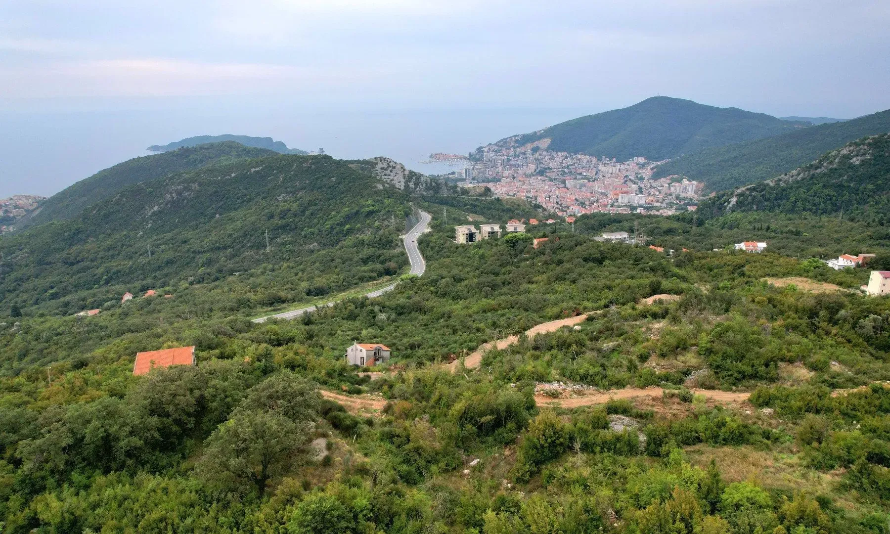 Sale, land lot, 1238m², Markovići, Budva
