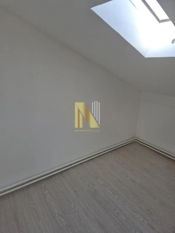Prodaja, stan, 174m², Grbavica, Novi Sad Sve Podlokacije