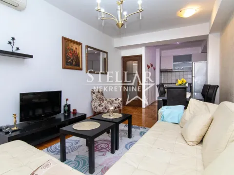 Izdavanje, stan, 53m², City Kvart, Podgorica - image 2