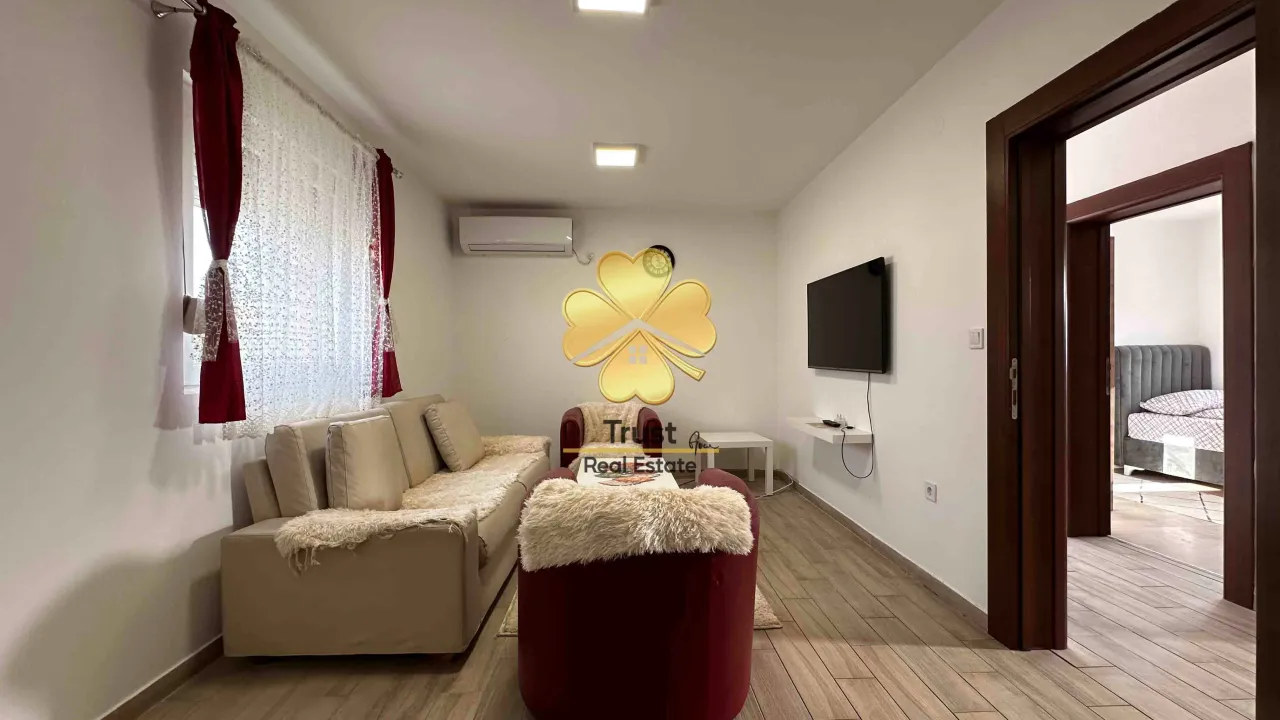 Izdavanje, dvosoban stan, 80m², Donja Gorica, Podgorica