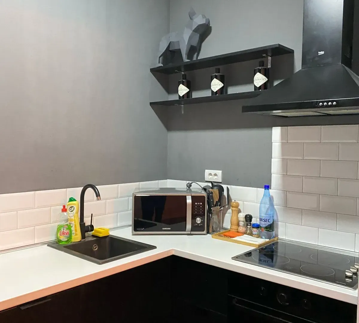 Rent, one bedroom apartment, 55m², Kalimanj, Tivat