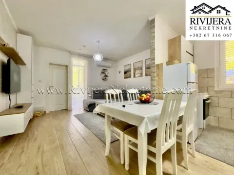 Prodaja, dvosoban stan, 48m², Dobrota, Kotor