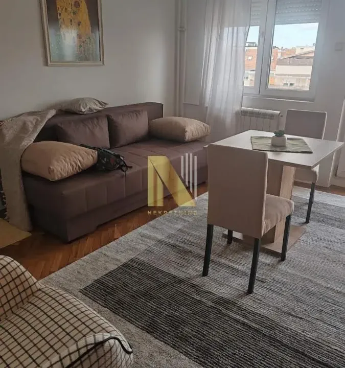 Rent, studio apartment, 27m², Grbavica, Novi Sad Sve Podlokacije
