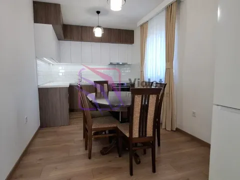 Izdavanje, trosoban stan, 100m², Zagorič, Podgorica - image 28