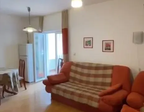 Rent, one bedroom apartment, 51m², Podmaine, Budva
