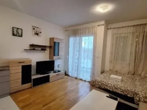 Prodaja, garsonjera, 29m², City Kvart, Podgorica - image 5