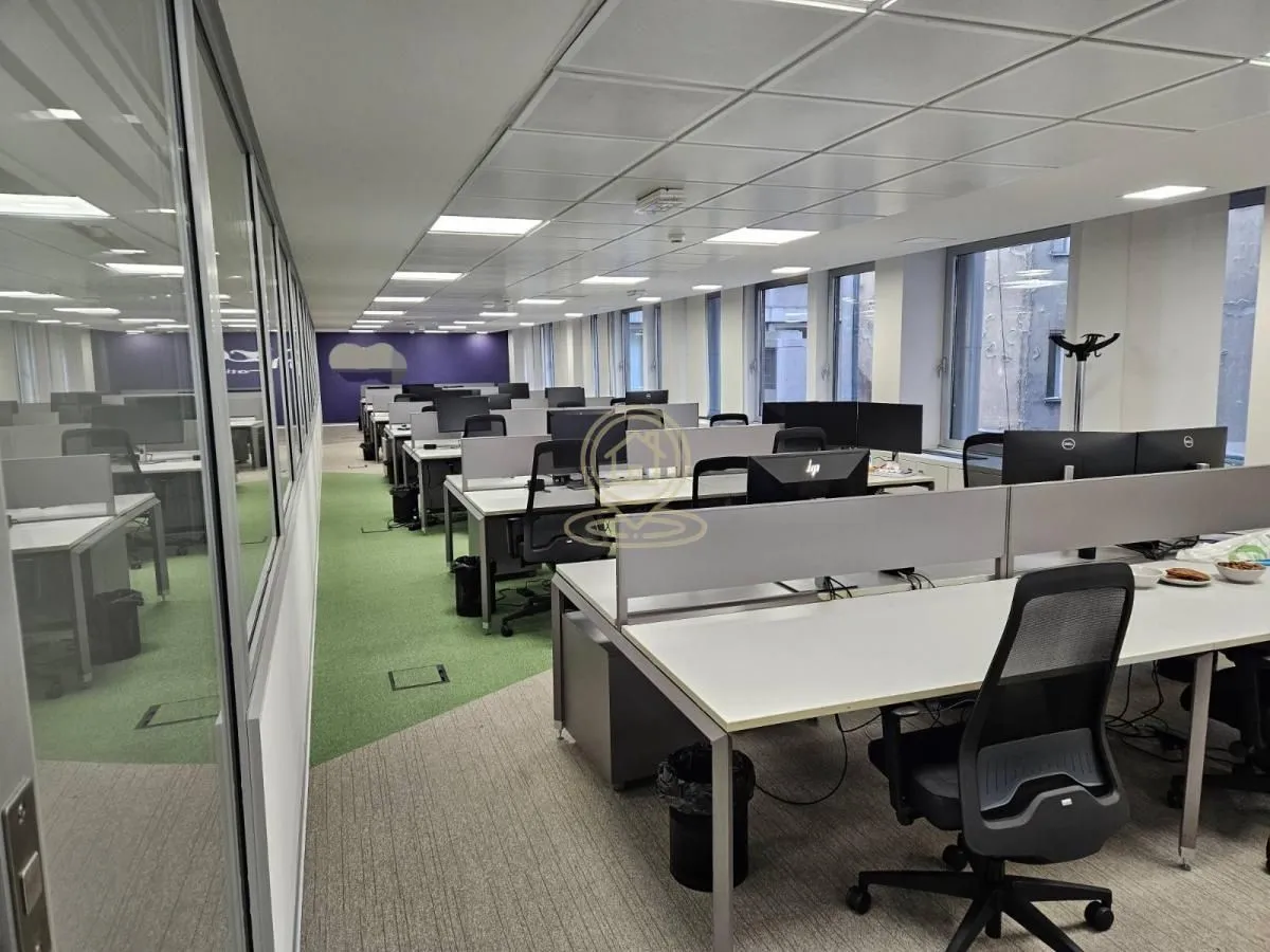 Rent, office space, 148m², Stari Grad, Beograd