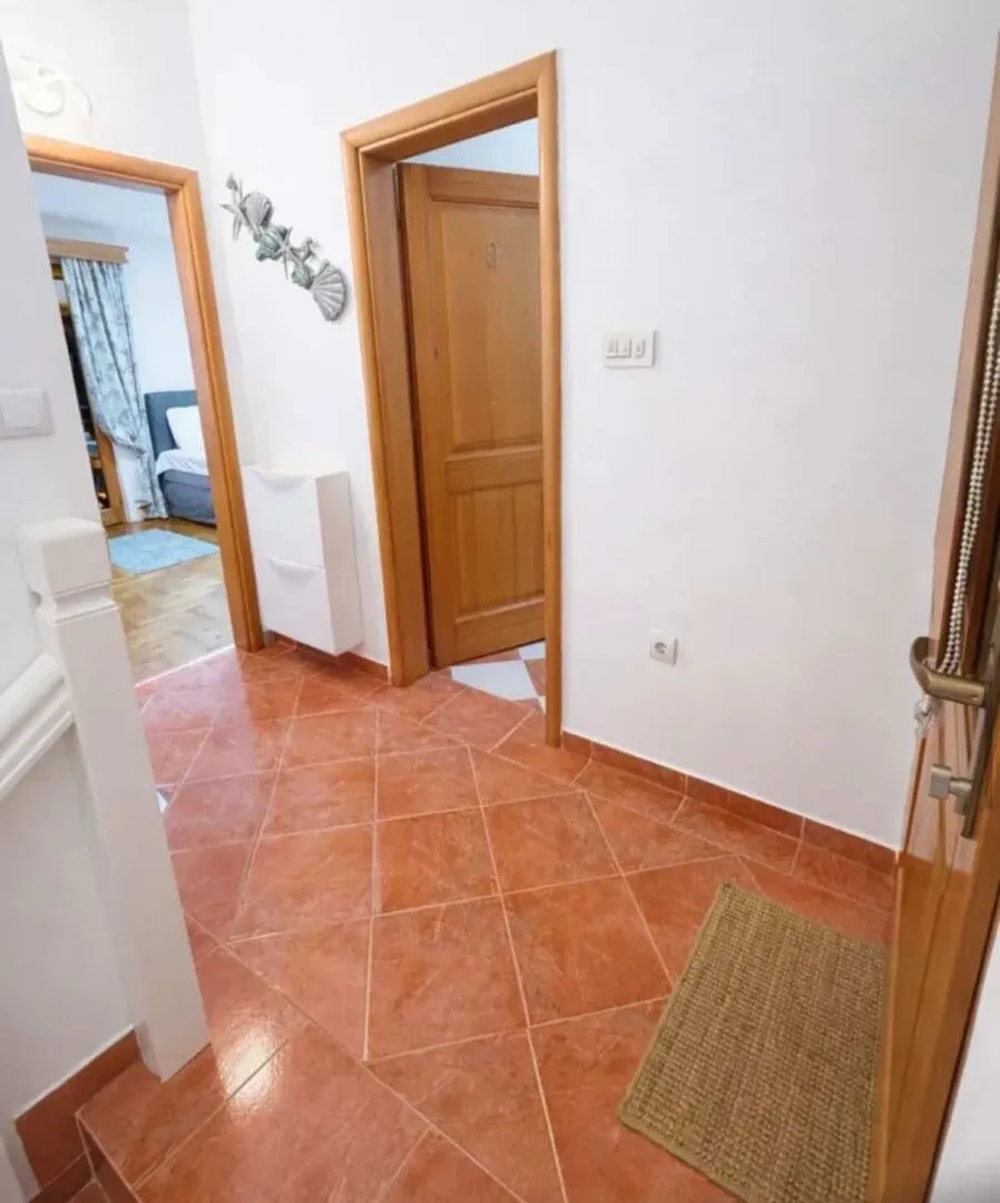 Rent, three bedroom apartment, 120m², Zabjelo, Podgorica