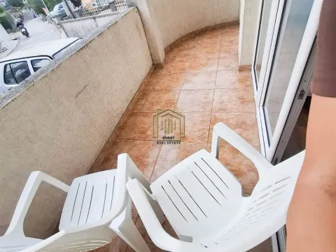 Rent, two bedroom apartment, 64m², Škaljari, Kotor - image 9