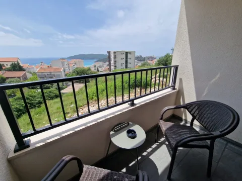 Prodaja, jednosoban stan, 32m², Bečići, Budva - image 19