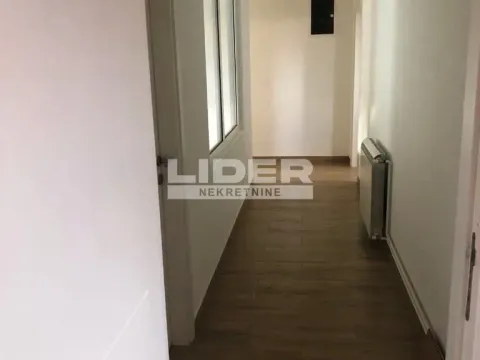 Rent, office space, 325m², Surčin, Beograd - image 20