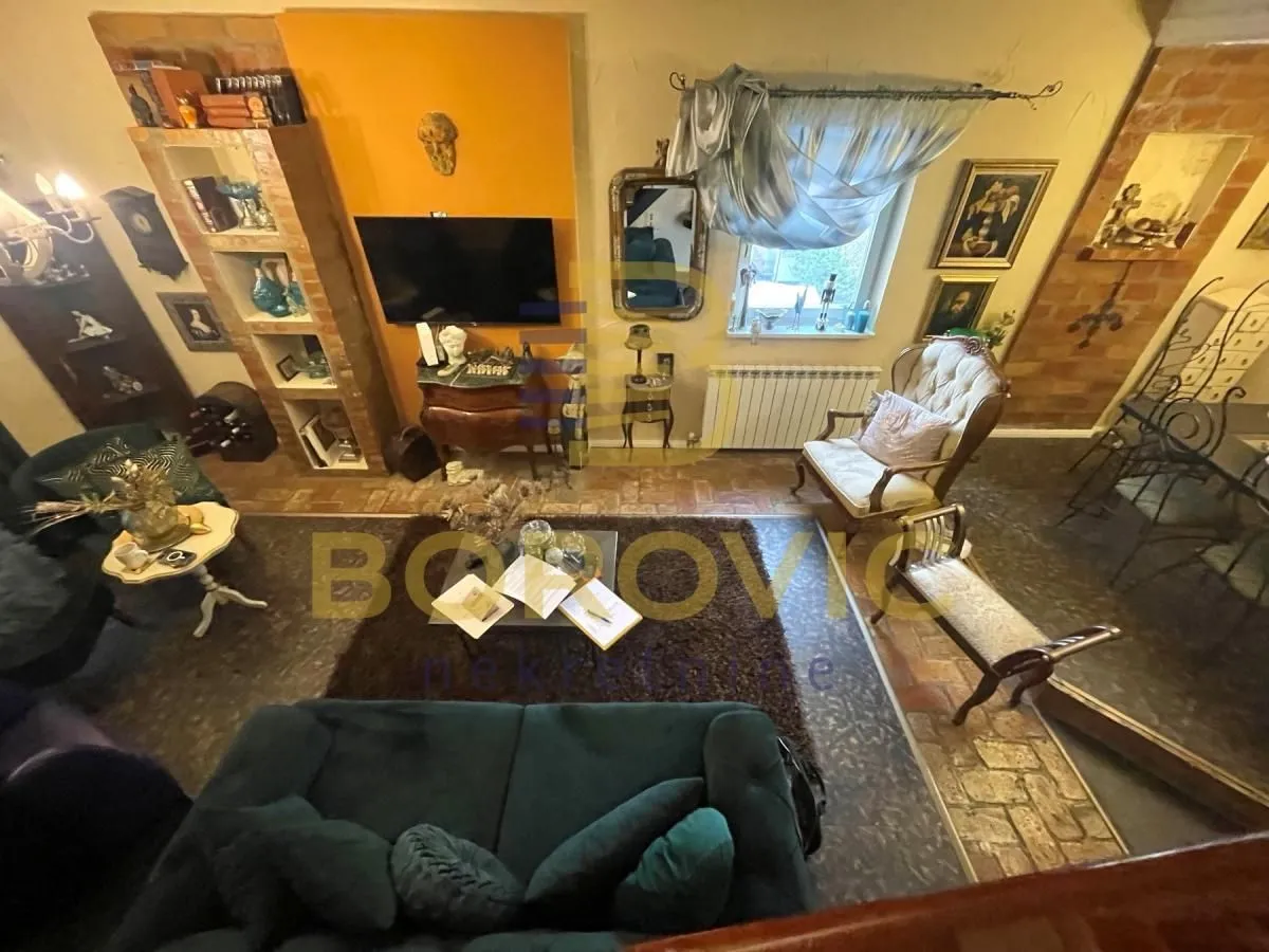 Sale, four bedroom apartment, 130m², Čukarica, Beograd