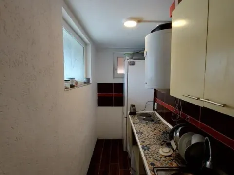 Prodaja, kuća, 168m², Kajsijar, Jagodina - image 4