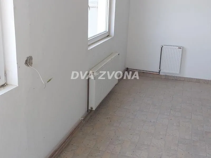 Prodaja, ugostiteljski objekat, 478m², Perlez, Zrenjanin