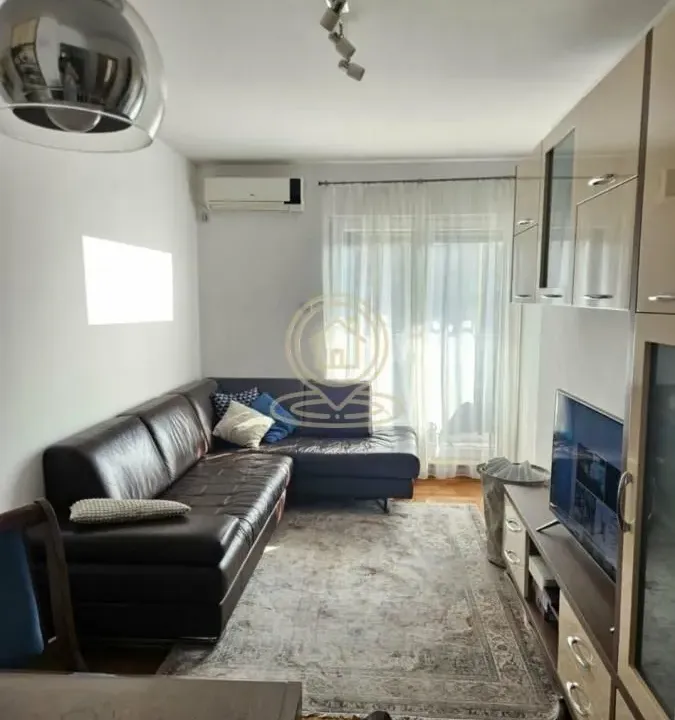 Rent, three bedroom apartment, 55m², Palilula Sve Podlokacije, Beograd