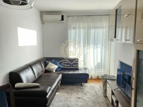 Stan in Palilula Sve Podlokacije