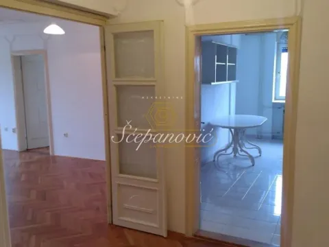 Prodaja, četvorosoban stan, 104m², Centar, Novi Sad - image 14