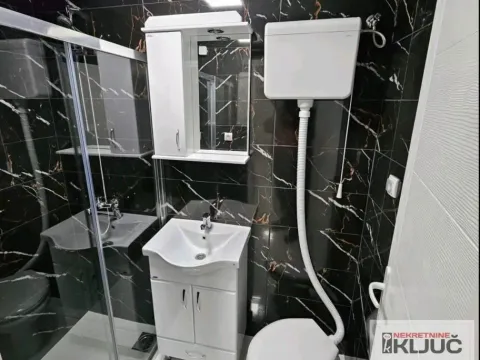 Izdavanje, dvosoban stan, 45m², Telep, Novi Sad Sve Podlokacije - image 4