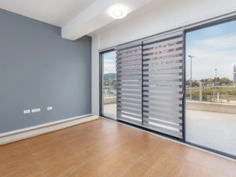 Sale, two bedroom apartment, 86m², Centar, Bar - image 6