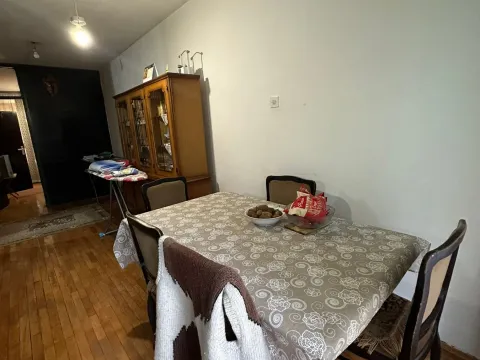 Prodaja, trosoban stan, 115m², Blok 5, Podgorica - image 12