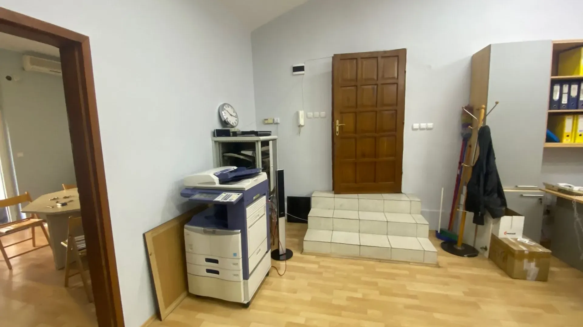 Sale, office space, 402m², Zemun Sve Podlokacije, Beograd