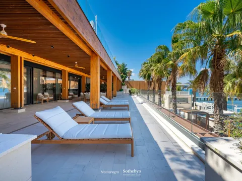 Prodaja, stan, 710m², Đuraševići, Tivat - image 14