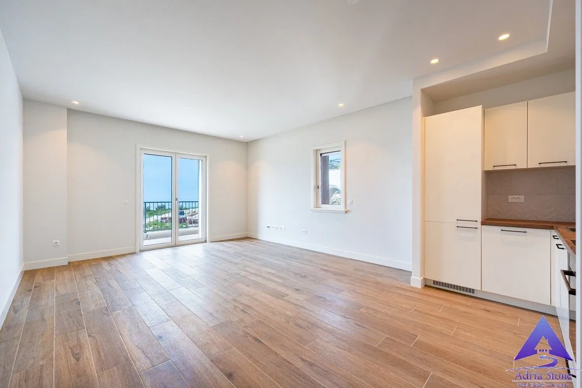 Prodaja, dvosoban stan, 94m², Luštica, Tivat