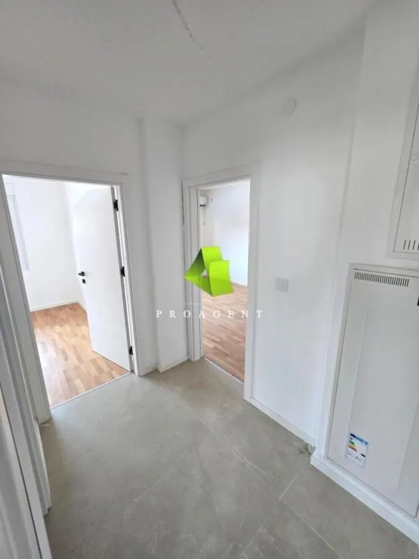 Prodaja, dvosoban stan, 48m², Pantelej, Niš