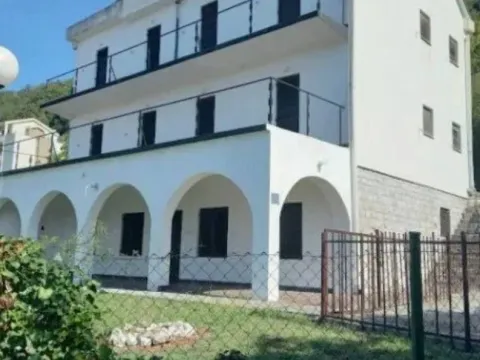 Prodaja, kuća, 480m², Centar, Budva - image 8
