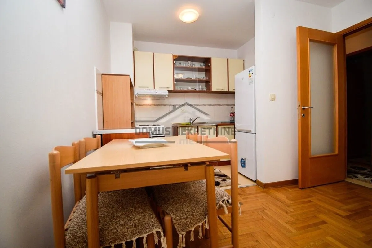 Rent, one bedroom apartment, 41m², Stari Aerodrom, Podgorica