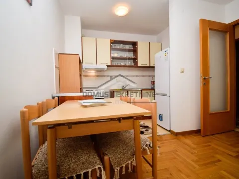 Izdavanje, jednosoban stan, 41m², Stari Aerodrom, Podgorica - image 4