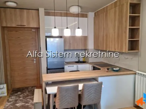 Izdavanje, trosoban stan, 62m², Novi Beograd Blok 65, Novi Beograd Sve Podlokacije - image 6