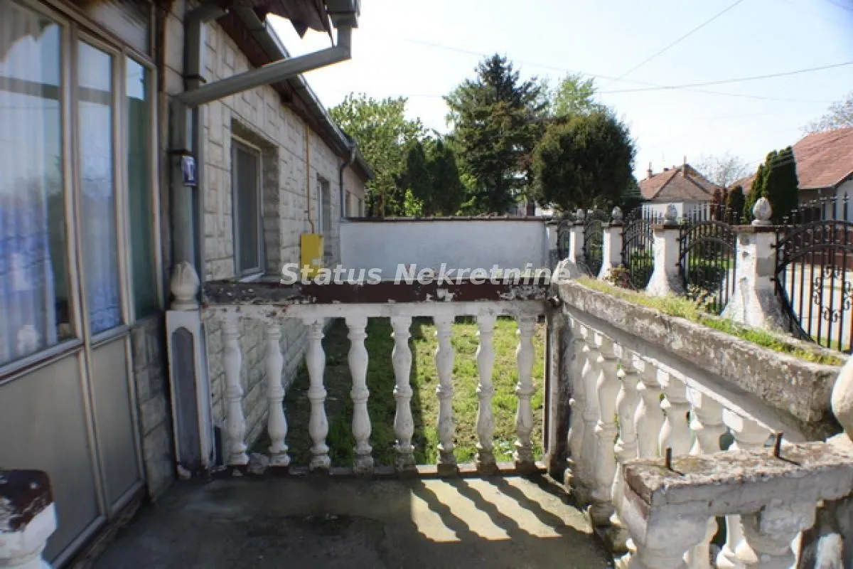 Prodaja, kuća, 110m², Slana Bara, Novi Sad Sve Podlokacije