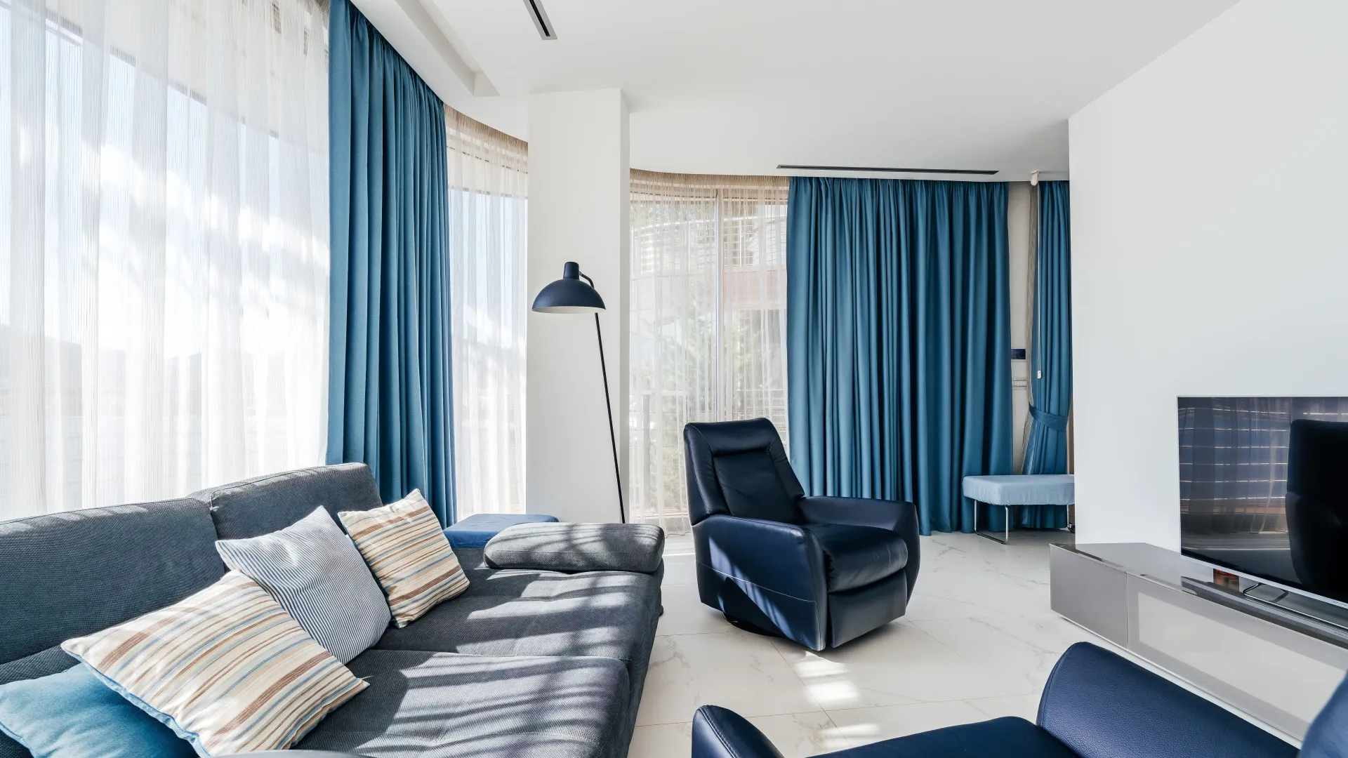 Sale, house, 170m², Dukley Gardens, Budva
