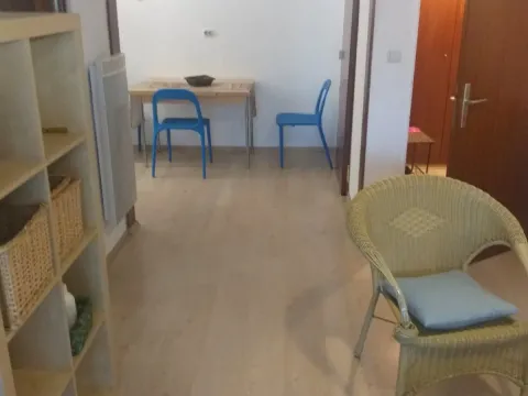 Izdavanje, jednosoban stan, 55m², Centar, Bar - image 5