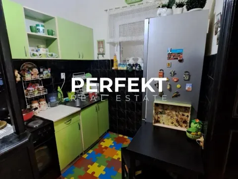 Izdavanje, dvosoban stan, 50m², Stari Grad, Beograd - image 9