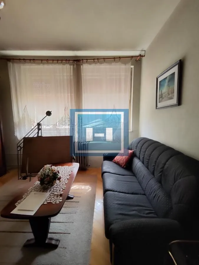 Prodaja, dvosoban stan, 73m², Centar, Jagodina