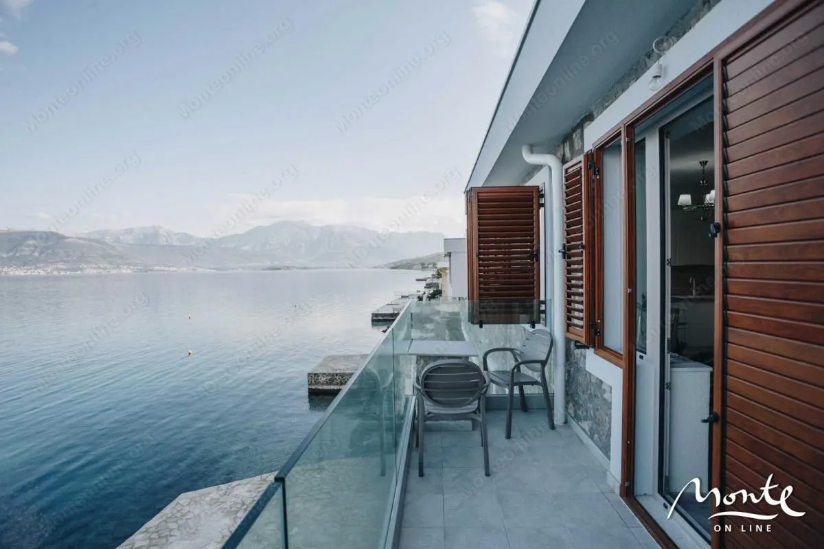 Prodaja, kuća, 314m², Tivat, Crna Gora