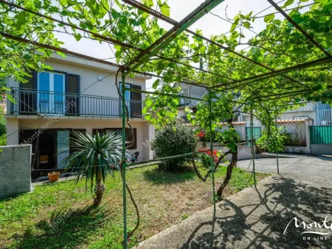 Prodaja, kuća, 116m², Tivat, Crna Gora - image 4