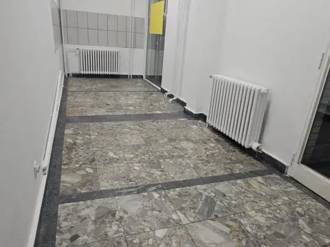 Rent, office space, 19m², Vračar Sve Podlokacije, Beograd - image 2