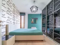 Izdavanje, trosoban stan, 140m², Preko Morače, Podgorica - image 2