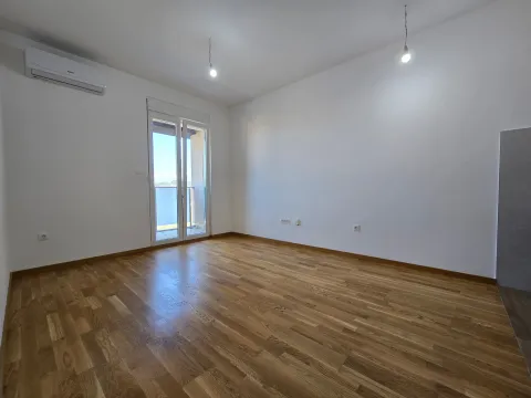 Prodaja, jednosoban stan, 37m², Zabjelo, Podgorica - image 1