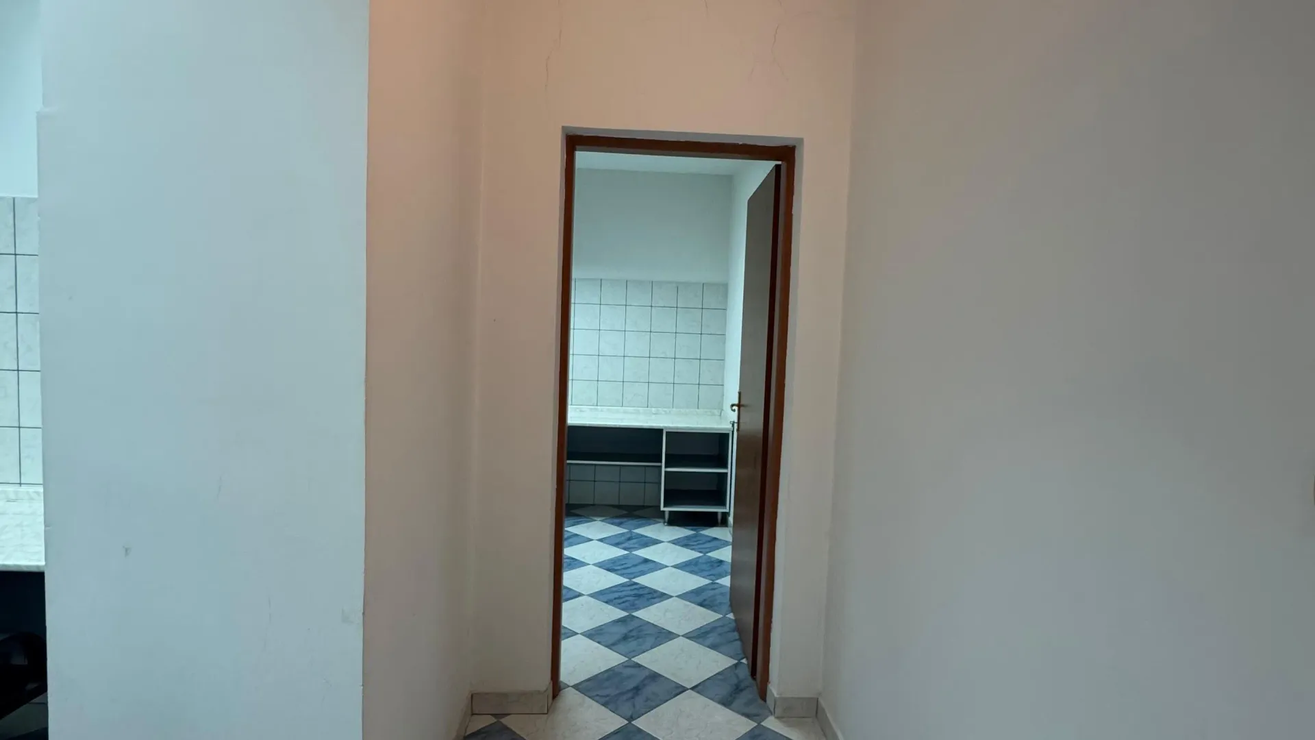 Sale, office space, 40m², Centar, Nikšić