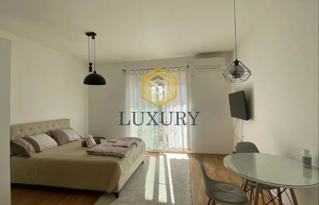 Rent, studio apartment, 31m², City Kvart, Podgorica