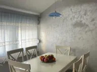 Izdavanje, trosoban stan, 90m², Seljanovo, Tivat - image 8