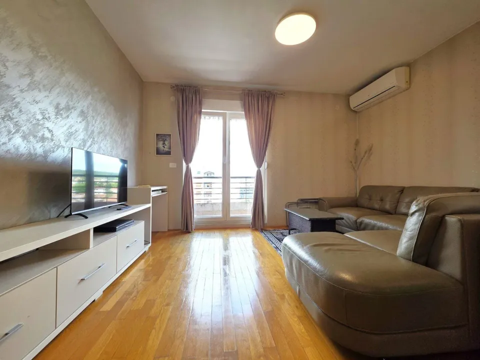 Rent, two bedroom apartment, 60m², Stari Aerodrom, Podgorica