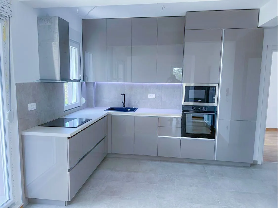 Sale, two bedroom apartment, 72m², Tivat, Crna Gora