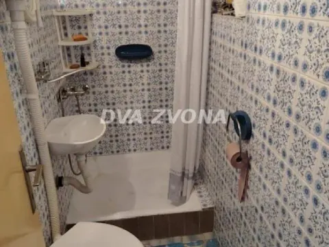 Prodaja, kuća, 172m², Beška, Inđija - image 15